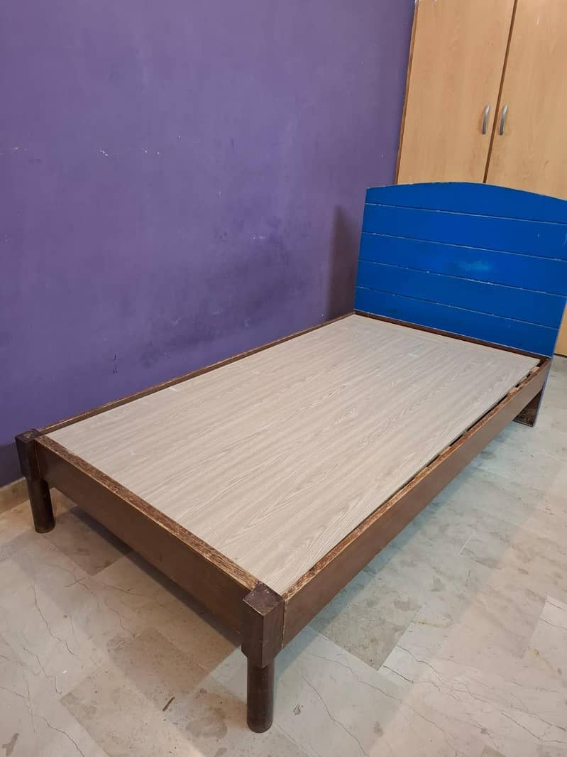 Single Bed 3.5 ft width, 7ft length 5