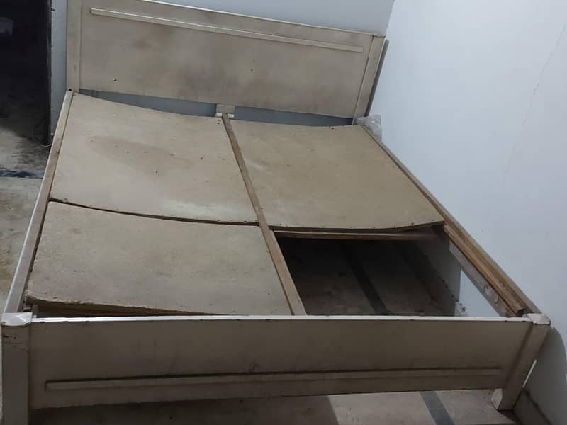bed medium 0
