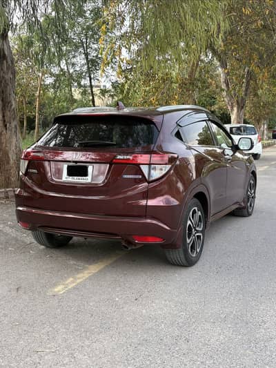 Honda Vezel Z Sensing 2015