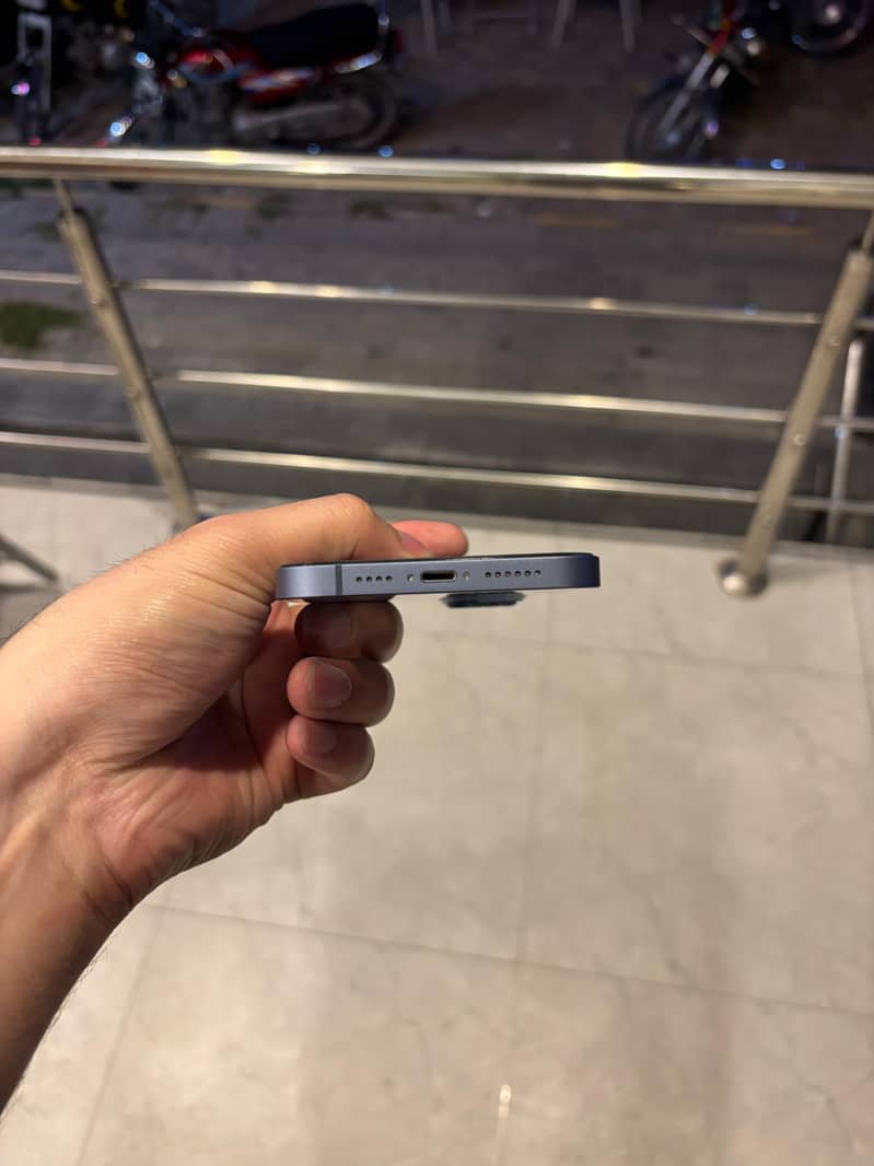 Iphone 14 plus jv 3