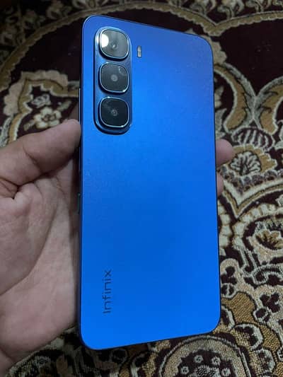 10 by 10 8GB RAM 256GB BOX ACCESSORIES AVAILABLE