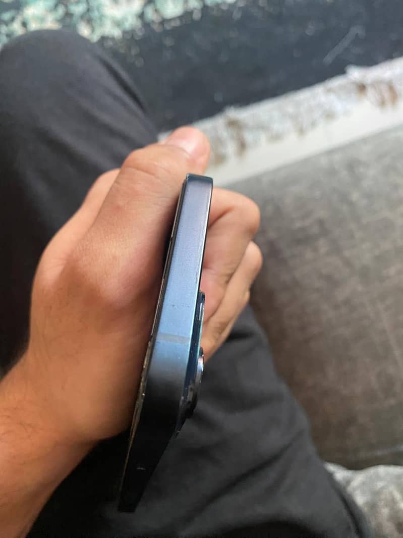 Iphone 14 3