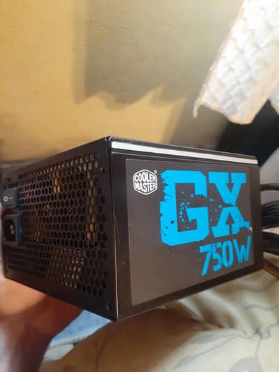 Cooler Master 750W 80 plus power supply