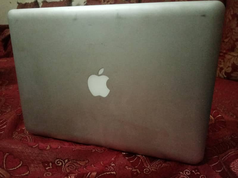 mackbook pro 2011 0