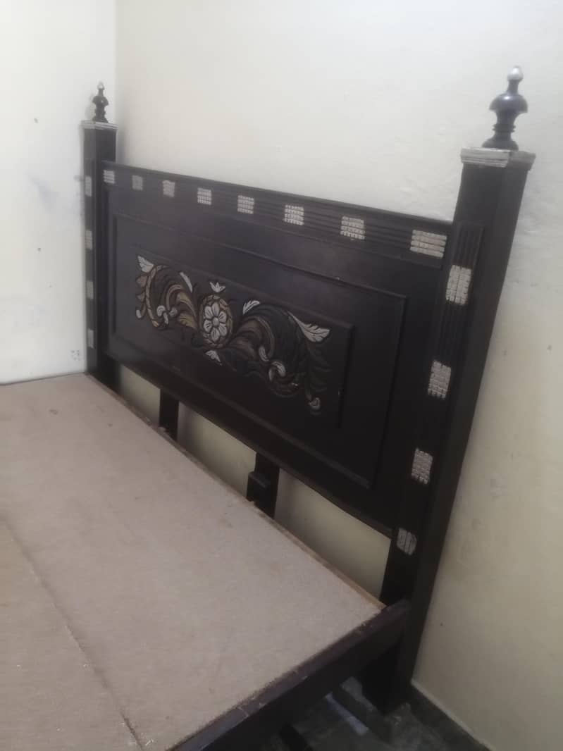 dublele bed 0