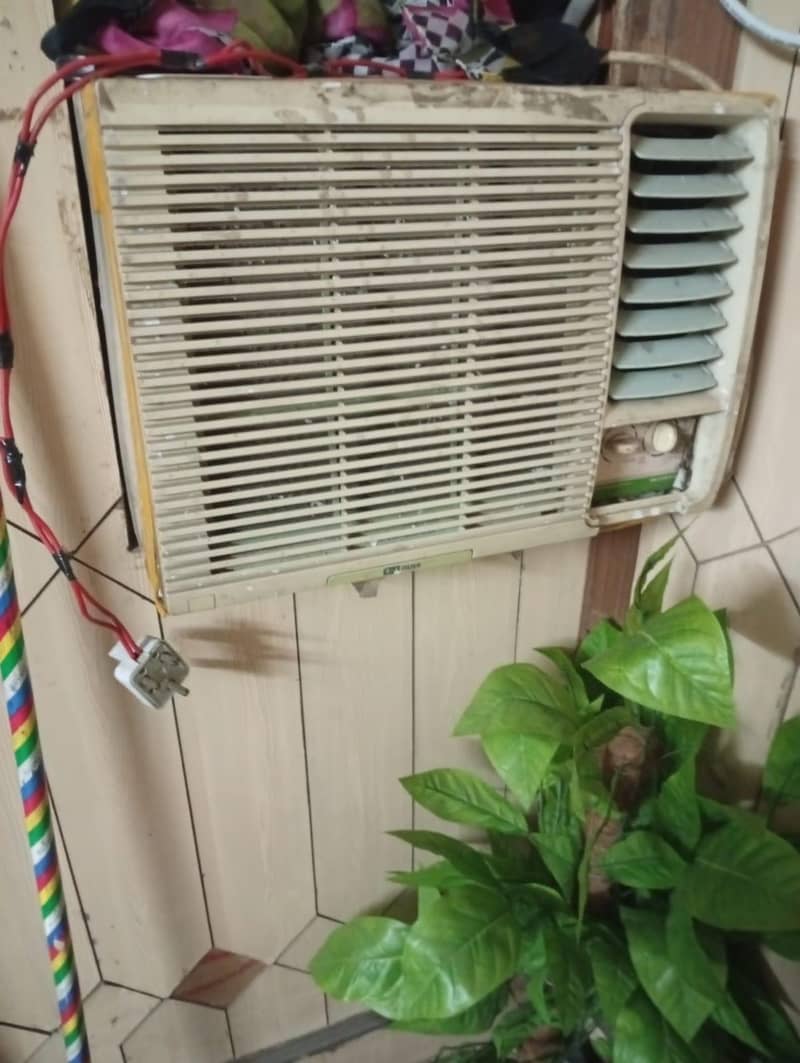 Window AC 0