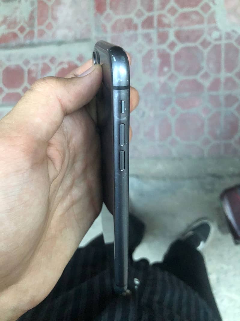 Iphone 11 pta 2