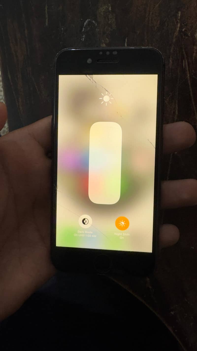 IPhone 7 4