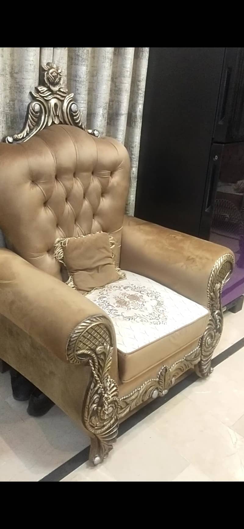5 Seater sofa set 0