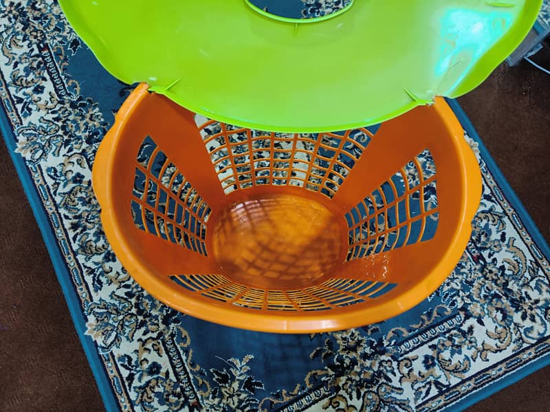 Laundry Basket pod 4