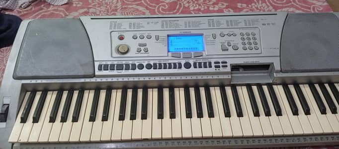 Yamaha PSR 450 Professional Piano Yamaha Keyboard Casio Korg Roland