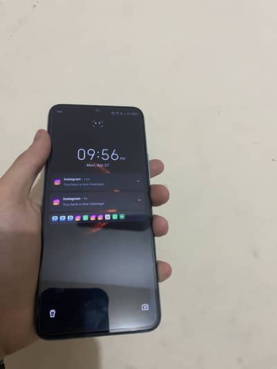 Infinix hot 20i
