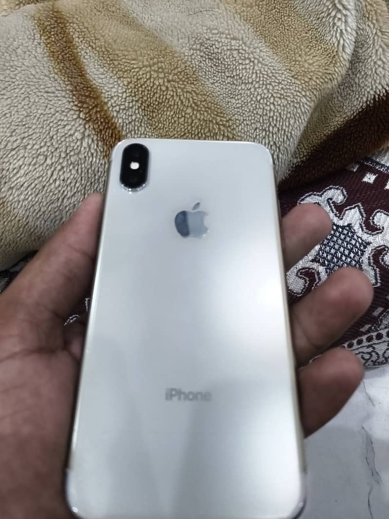 iPhoneX 4