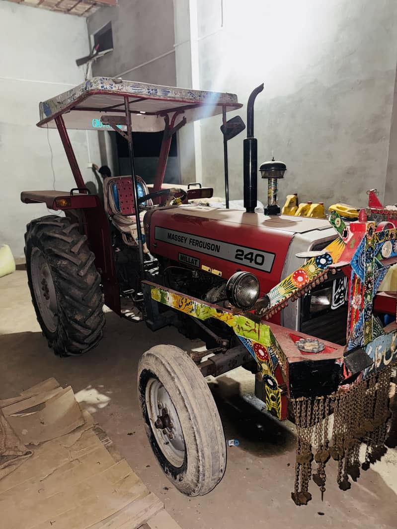 Mf 240 5