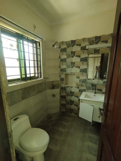 Beautiful 4 Bedroom Prime Location Ground Portion