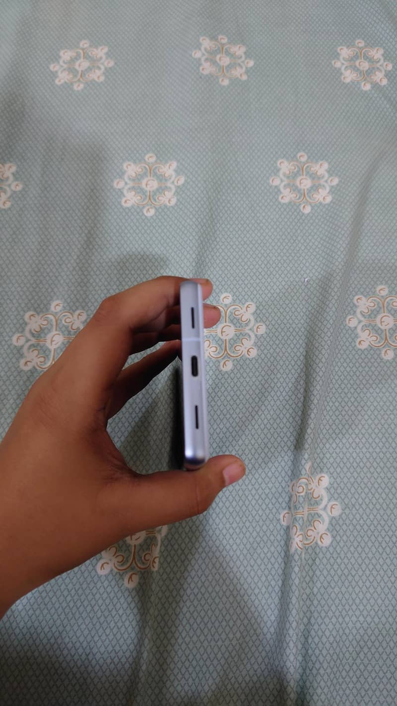 Pixel 7a mint condition 1
