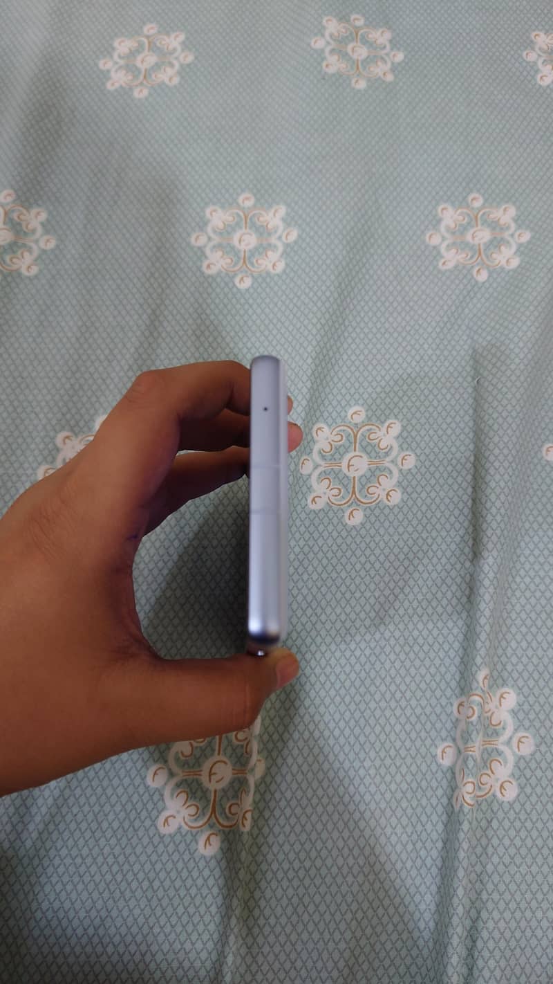 Pixel 7a mint condition 3
