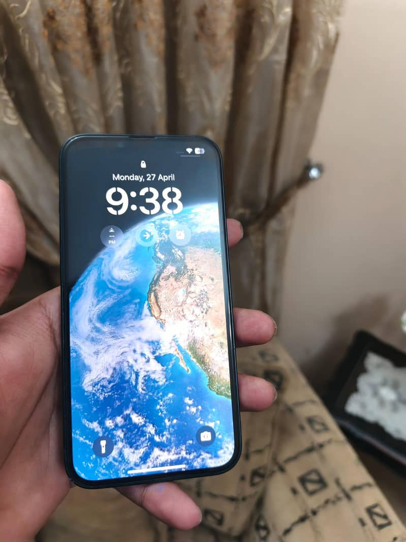 IPHONE 13 3