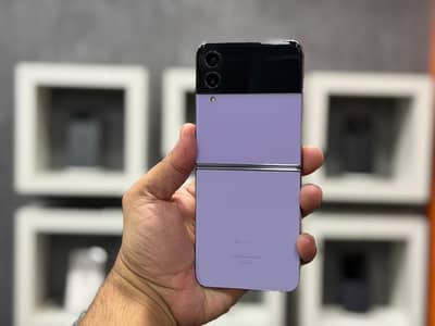Samsung  ZFlip4 Z Flip3
