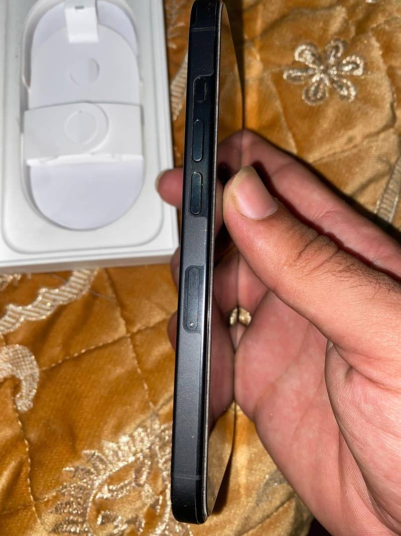 iphone16 pro 0
