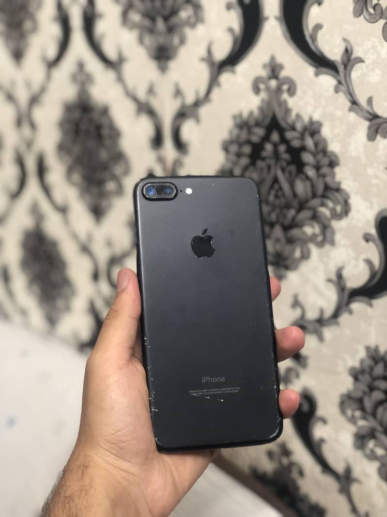iPhone 7 Plus 0