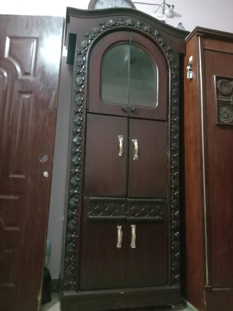 wardrobe devider 1
