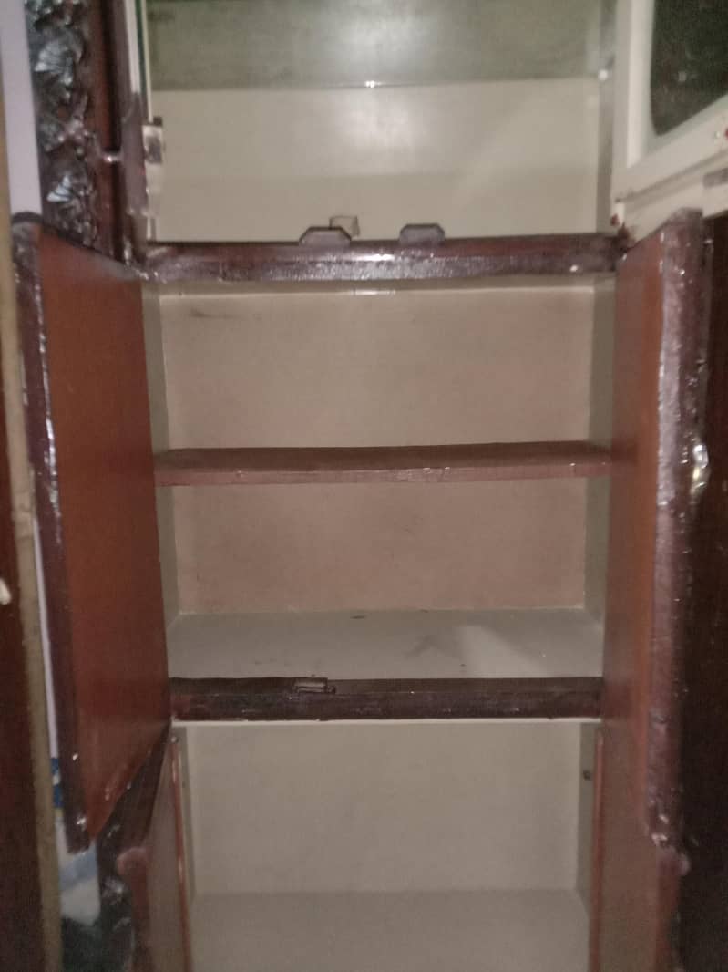 wardrobe devider 4