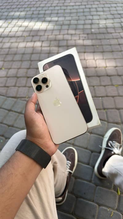 IPHONE 16 PRO MAX DESERT TITANIUM