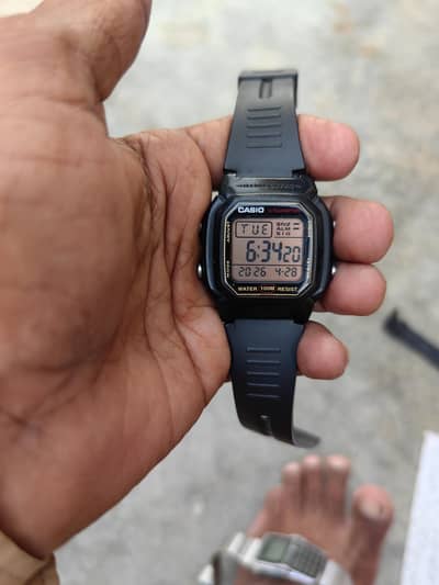 New Casio W - 800 H Dual Time&world time Watch