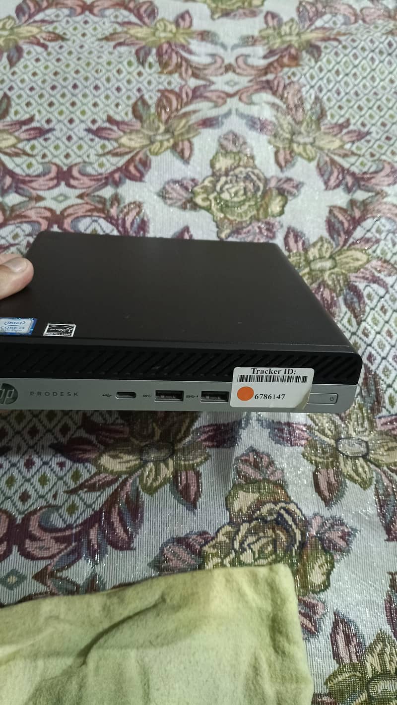 HP Tiny Ryzen 3 2200ge Box + processor 1