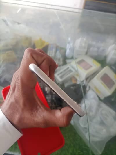 16 gb iphone 6 plus