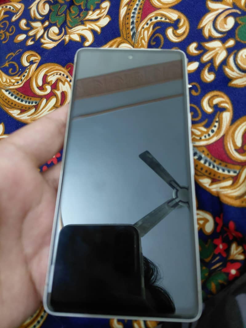 Google Pixel 7 5