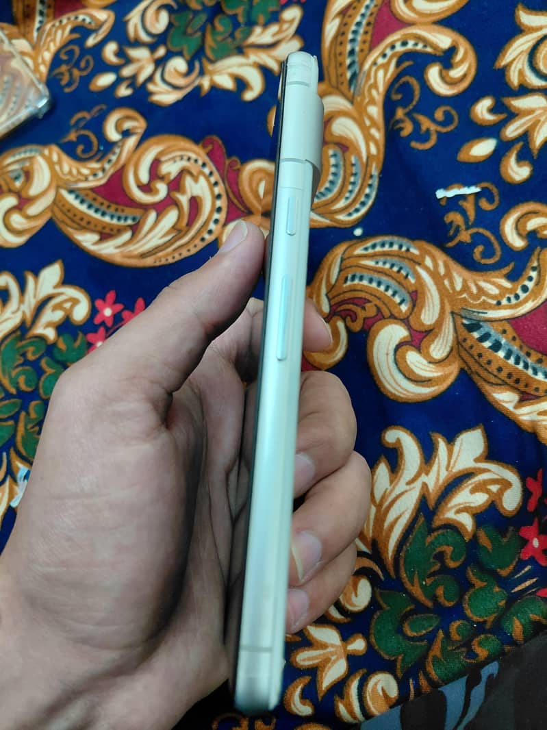 Google Pixel 7 6