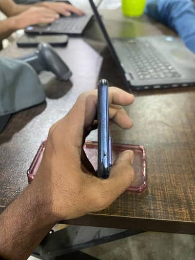 v21e vivo