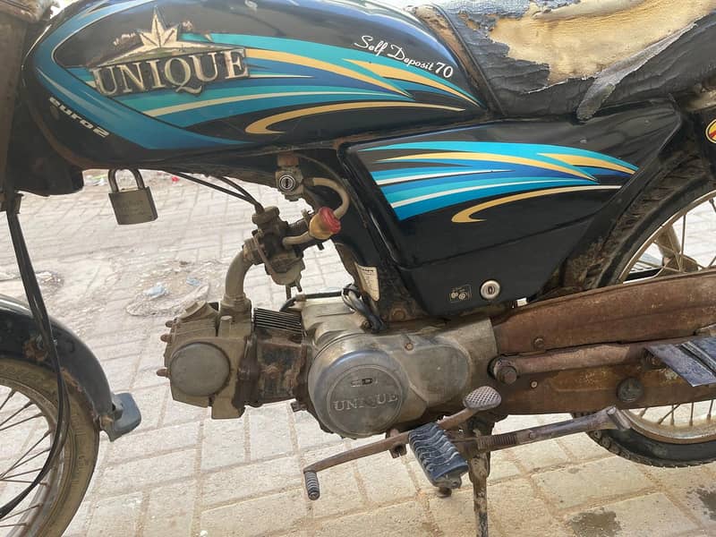 Unique CD 70 Model 2015 8
