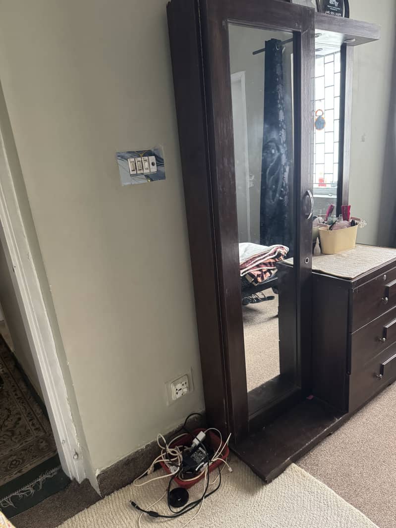 Dressing table 2