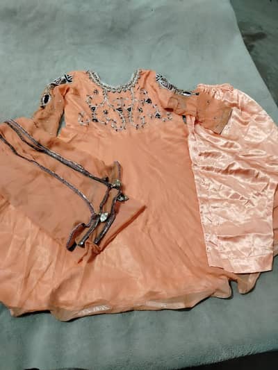Chiffon Fabric Stitched Suit