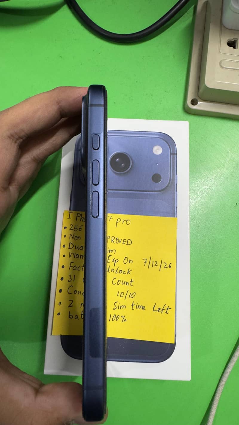 iphone 17 pro 4
