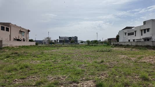 20 Marla Residential Plot Ideally Situated In DHA Phase 7 - Block Y