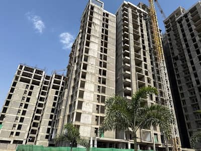 Prime Location Naya Nazimabad 1250 Square Feet Flat Up For Sale