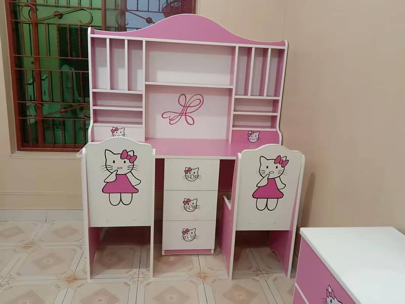 Full Size Twin Studytable 6