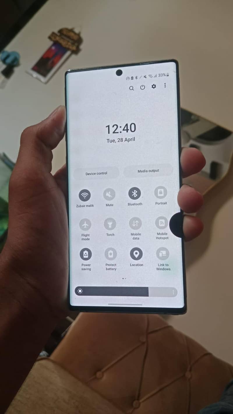 Note 10. plus 2