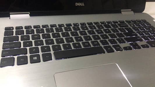 FIXED PRICE-DELL 7779 - i7 - 17 inch - 360 rotate - 12GB - 256GB SSD