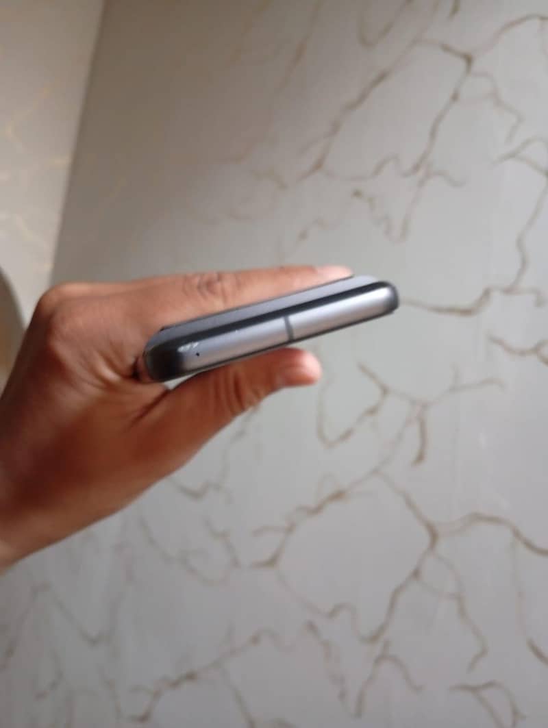 Pixel 8 0