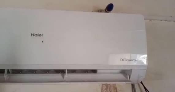 Haire Ac DC inverter for sale 1.5 tone ka hai 032/775/17/022