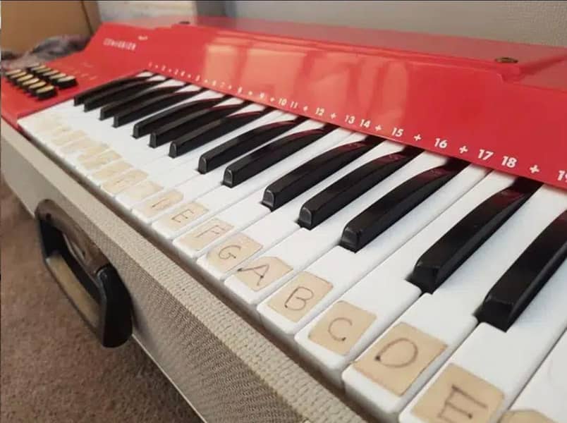 Electrical Harmonium 1