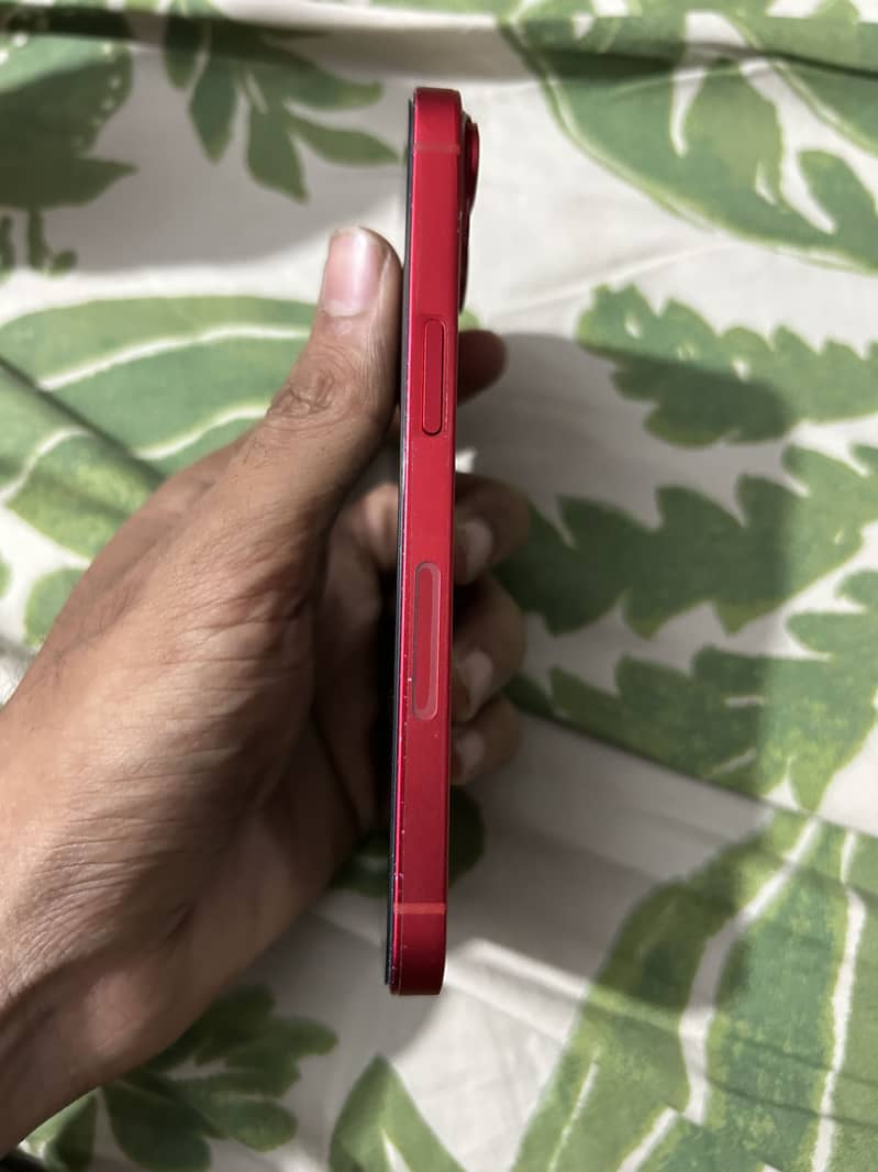 Iphone 14 red 0