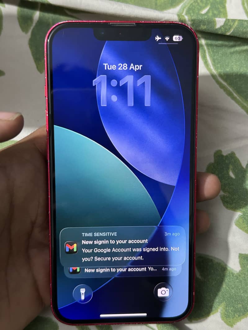 Iphone 14 red 6
