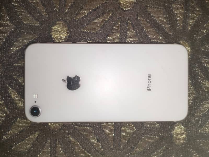 iPhone8 6