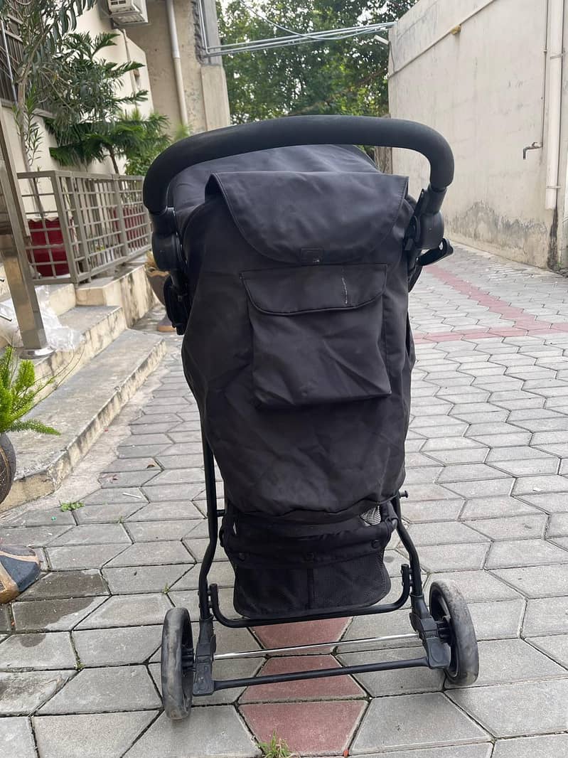 prams&walker 2